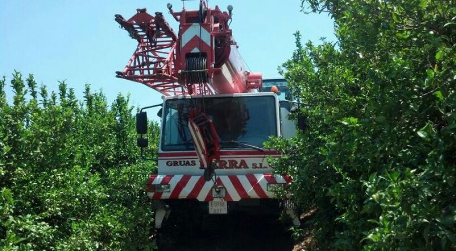 Extracción de bombas sumergidas de agua en accesos imposibles